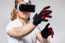 VR-перчатка, которая позволяет ощущать объекты
