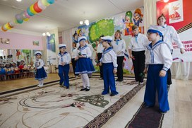 Воспитателям детсадов предложили предоставлять служебное жилье