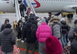 Дети до 14 лет больше не смогут выезжать из России по свидетельству о рождении