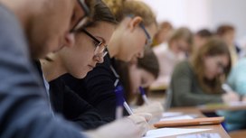 С 1 сентября студенты смогут получить новую президентскую стипендию в 30 тысяч рублей