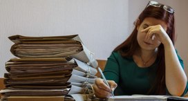Глава Минпросвещения предложила снизить нагрузку на школьных учителей