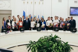 Возрастет количество грантов главы государства для талантливой молодежи