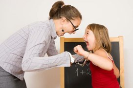 Как бороться с буллингом со стороны учителя?