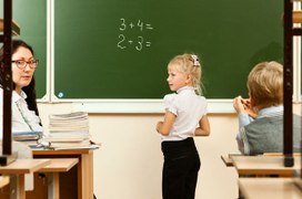 На Урале учителям запретили касаться учеников