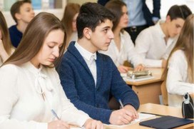 Более 60 девятиклассников сдают ОГЭ в досрочный период в Москве