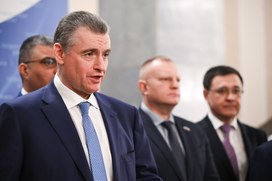 ЛДПР предложила создать в каждом регионе комиссии по защите прав педагогов