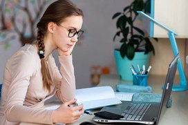 Учителя смогут проверять домашние задания с помощью ИИ