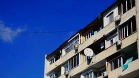 В Госдуме предложили обеспечивать педагогов жильем вне очереди