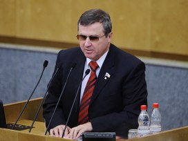 Партия КПРФ предлагает отменить ЕГЭ в этом году