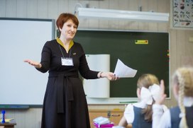 Минпросвещения знает: как повысить престиж профессии учителя