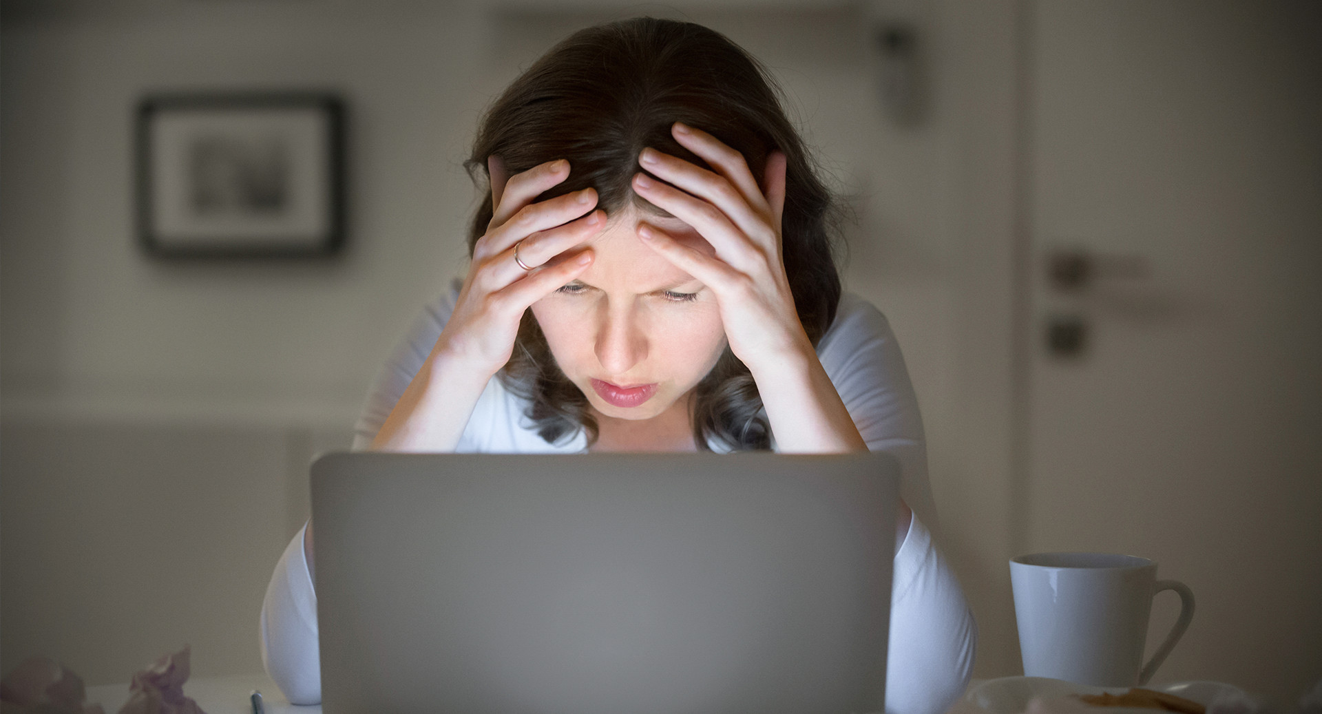 Петербургским учителям не нужно следить за соцсетями школьников