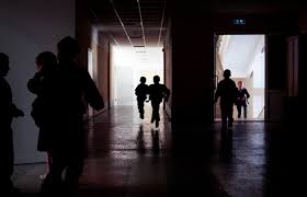 Путин поручил усилить профилактику  подростковой агрессии в школах