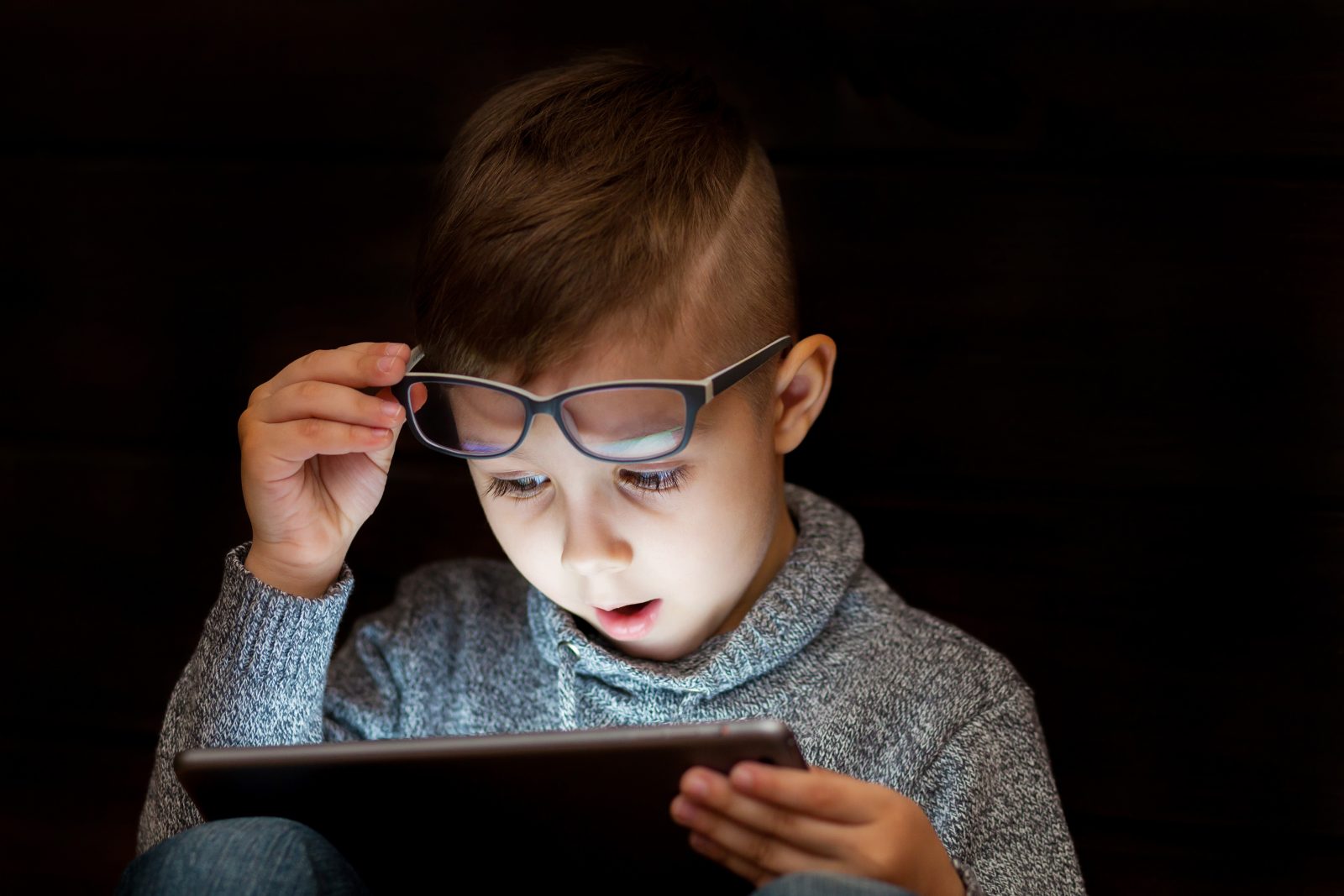 Какие правила обезопасят вашего ребёнка в Интернете?
