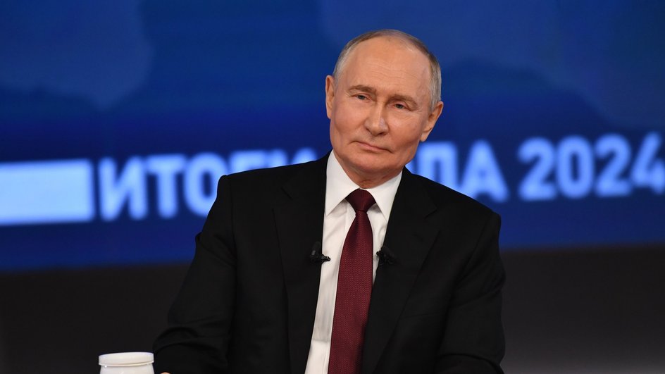 Путин поручил собрать топ-100 лучших советских и российских фильмов для школьных показов