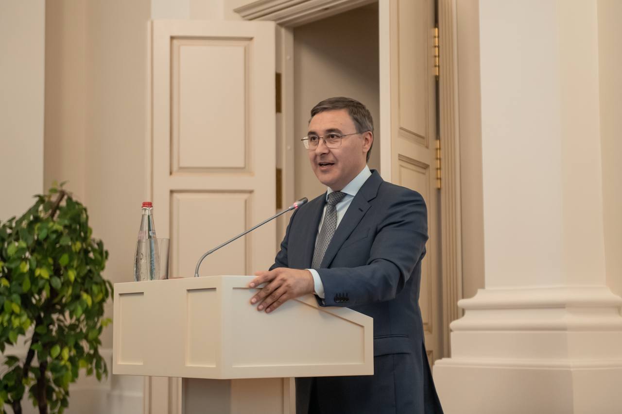 Фальков призвал к совершенствованию высшего медицинского образования