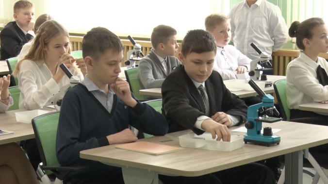 С 1 сентября во всех школах введут оценки за поведение