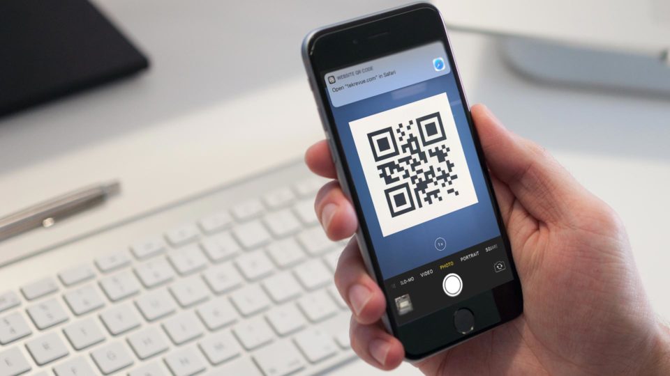 Аттестаты могут начать маркировать QR-кодом