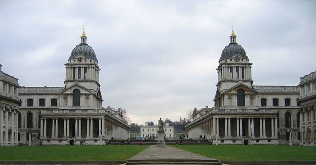 https://upload.wikimedia.org/wikipedia/commons/thumb/f/f3/Greenwich_Hospital_from_Thames.jpg/1280px-Greenwich_Hospital_from_Thames.jpg