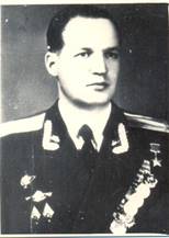 http://www.lebadm.ru/upload/heroes/roslyakov.jpg