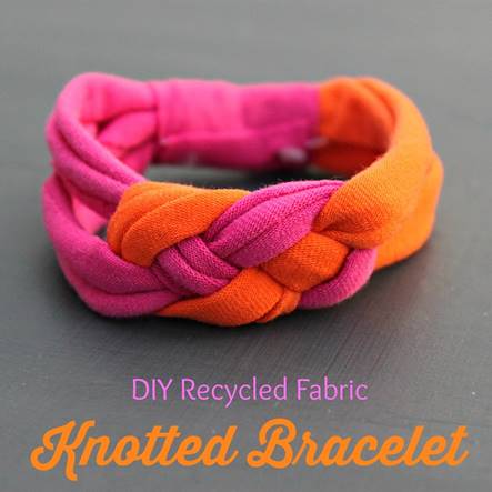 http://morenascorner.com/wp-content/uploads/2014/04/knotted-bracelet1.jpg