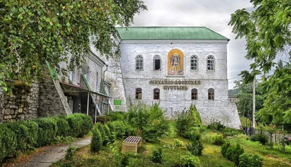 Изображение выглядит как на открытом воздухе, трава, дерево, растение

Содержимое, созданное искусственным интеллектом, может быть неверным.