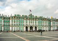 https://realrussia.co.uk/Portals/0/EasyGalleryImages/1/168/Hermitage%20Museum%2001%20-%20hires.jpg