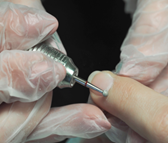 Обработка кутикулы - фрезой, аппаратом, кусачками