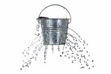 http://www.dryneedlingcourse.com.au/wp-content/uploads/2018/02/bucket-with-holes-leaking-water-600x400.jpg