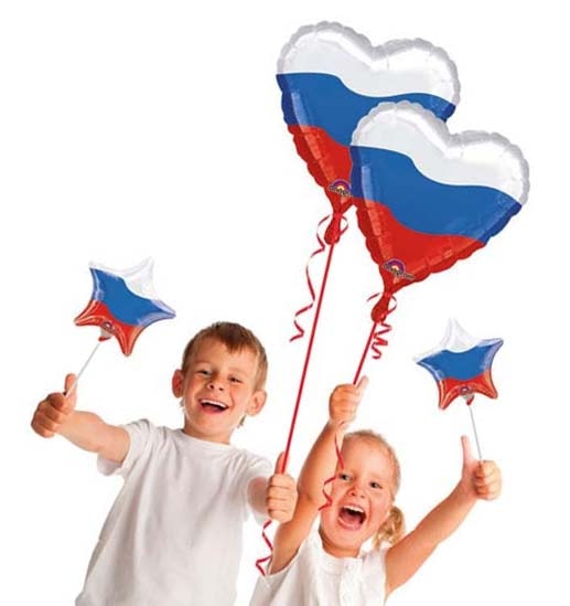 дети с российской символикой