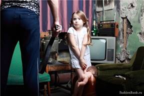 http://static.fashionbank.ru/photo/2011/01/71574/Kristina-Somova9712315.jpg
