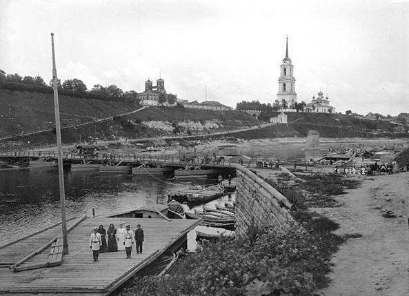 35 Общий вид города Ржева. 1903 г. Тверская губерния, г. Ржев-.jpg