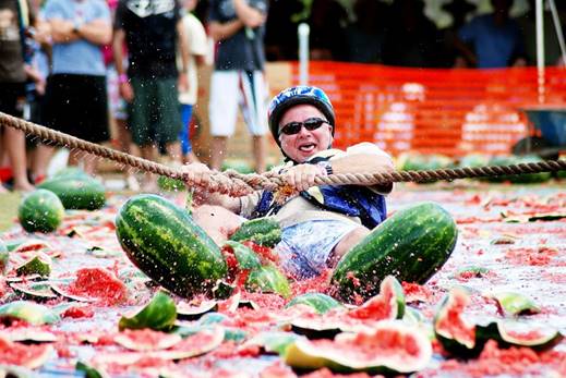 Young and old could not keep off the slippery slopes of melon skiing.