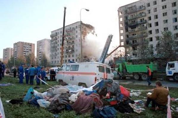 В Москве вспоминают жертв взрывов домов на улице Гурьянова и Каширском шоссе. Волгодонск.