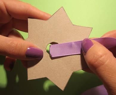 цветы из атласных лент