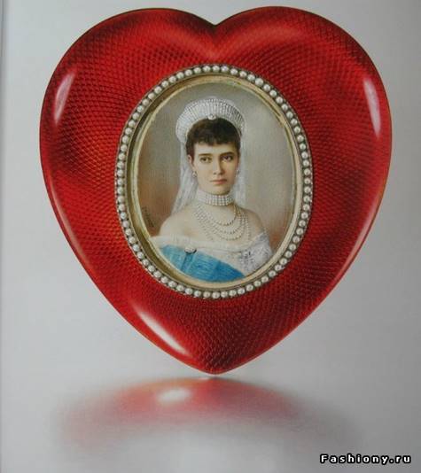 http://st3-fashiony.ru/pic/history/pic/121325/3.jpg