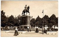 https://upload.wikimedia.org/wikipedia/commons/thumb/5/5d/Riga_peter_the_great_statue.jpg/200px-Riga_peter_the_great_statue.jpg