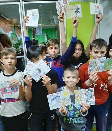 Изображение выглядит как человек, ребенок, молодой, группа

Автоматически созданное описание