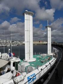 Турбопаруса – как эти гигантские цилиндры двигают корабли