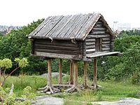 http://upload.wikimedia.org/wikipedia/commons/thumb/b/be/Sami_Storehouse.jpg/200px-Sami_Storehouse.jpg