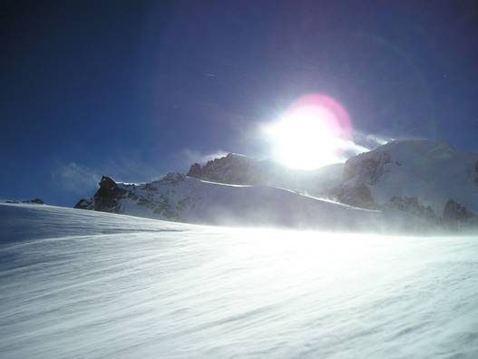 https://get.pxhere.com/photo/mountain-snow-cold-winter-sun-sunlight-wave-wind-weather-arctic-winter-sport-sports-ski-blizzard-piste-high-mountains-forward-ski-equipment-snow-flurry-atmosphere-of-earth-geological-phenomenon-1160314.jpg