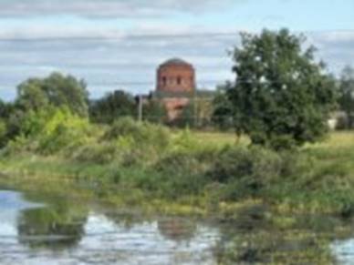 Храм в поселке Базинском, фото Владимира Бакунина