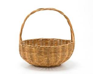 Empty wicker basket isolated on white Ð¤Ð¾Ñ‚Ð¾ ÑÐ¾ ÑÑ‚Ð¾ÐºÐ° - 41839152