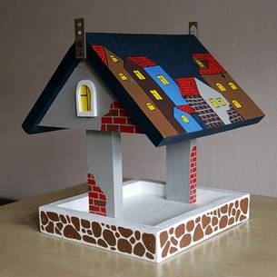 Деревянная кормушка для птиц своими руками