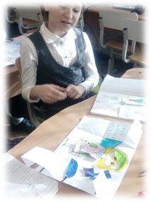 Изображение выглядит как текст, стол, человек, внутренний

Автоматически созданное описание