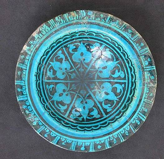 https://i.pinimg.com/474x/9b/e1/5a/9be15a34648a3f73ee342d7d4e621179--extr%C3%AAme-orient-th-century.jpg