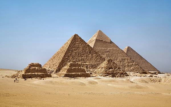 Файл:All Gizah Pyramids-3.jpg