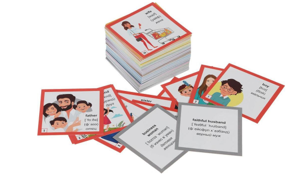 флеш-карточеки (flash cards).