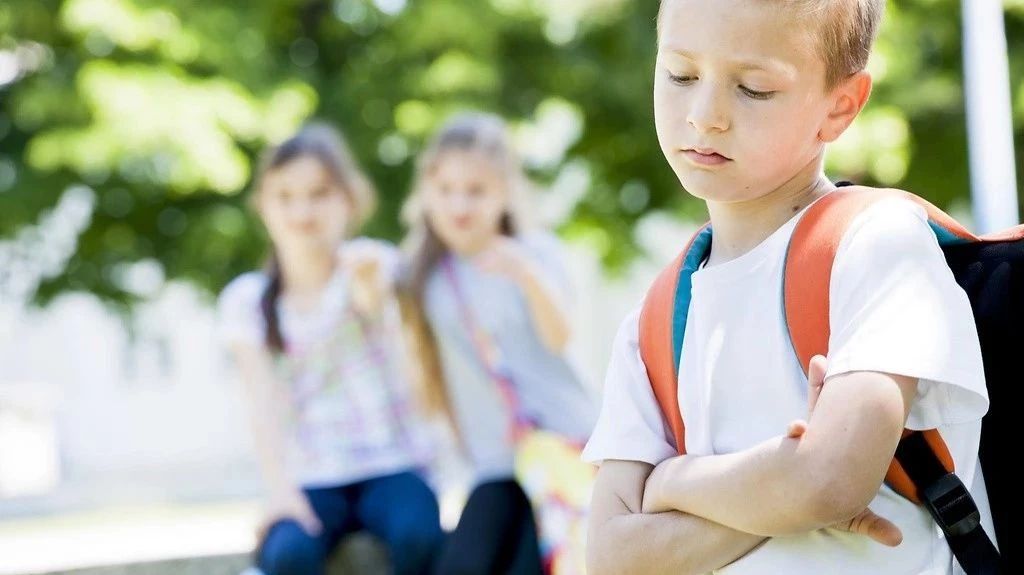 Как помочь ребенку адаптироваться в новой школе