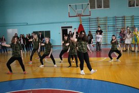 Обложка для материала Жизнь нашего класса