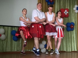 Обложка для материала Жизнь нашего класса
